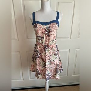 Flower dress with pockets